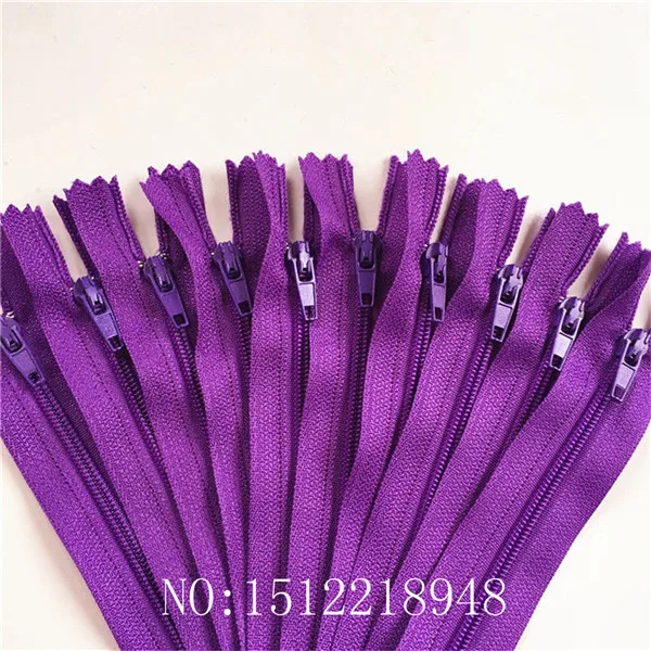 10 шт. 3# Закрытая нейлоновая катушка молнии портной шитье ремесло(14 дюймов) 35 см Crafter's& FGDQRS(цвет U выбор - Цвет: deep purple