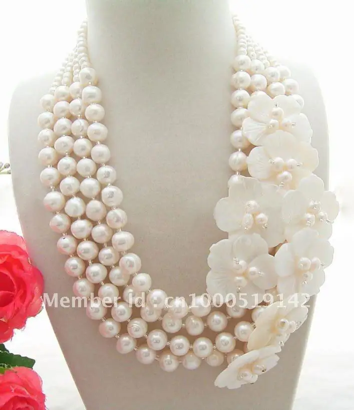 

Wonderful! 4SFrashWaterCulturalPearl@WhiteShellFlowerNecklace