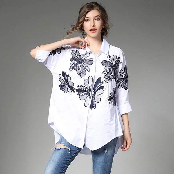 High-end Cotton Floral Embroidery Shirt Women Blouses Blouse Femme Ete 2019 Loose Navy Blue Women Tops Blusa Mujer K705558