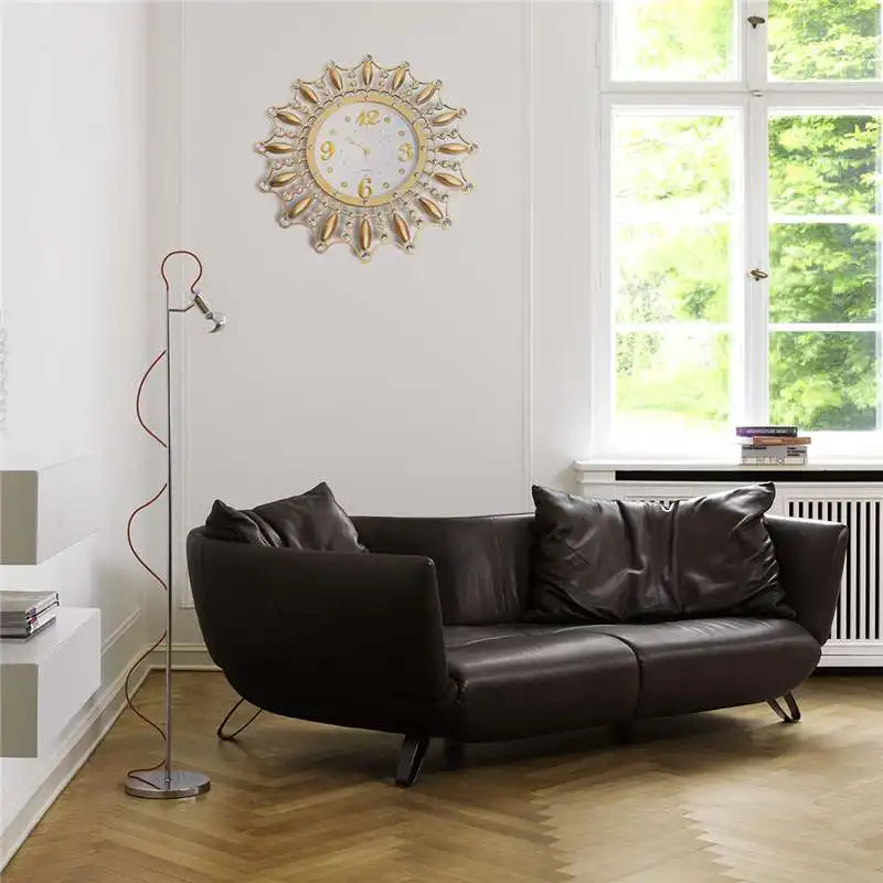 Новые 3D DIY металлические художественные настенные часы круглые ретро римские винтажные большие немой декоративные часы для домашнего офиса современные 46x46x5 см