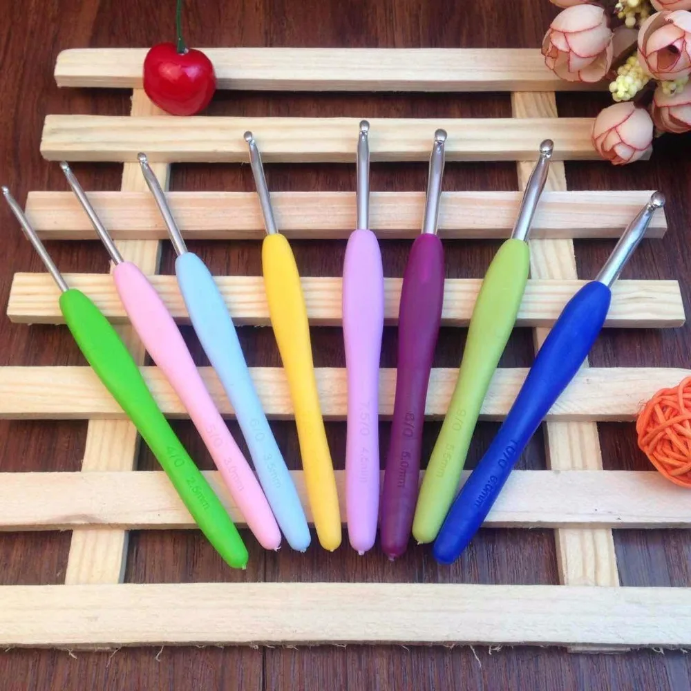 

8 Size/Set Colorful TPR Soft ABS &metal Crochet Hooks Aluminum Crochet Hook Knitting Needles set Weave Craft