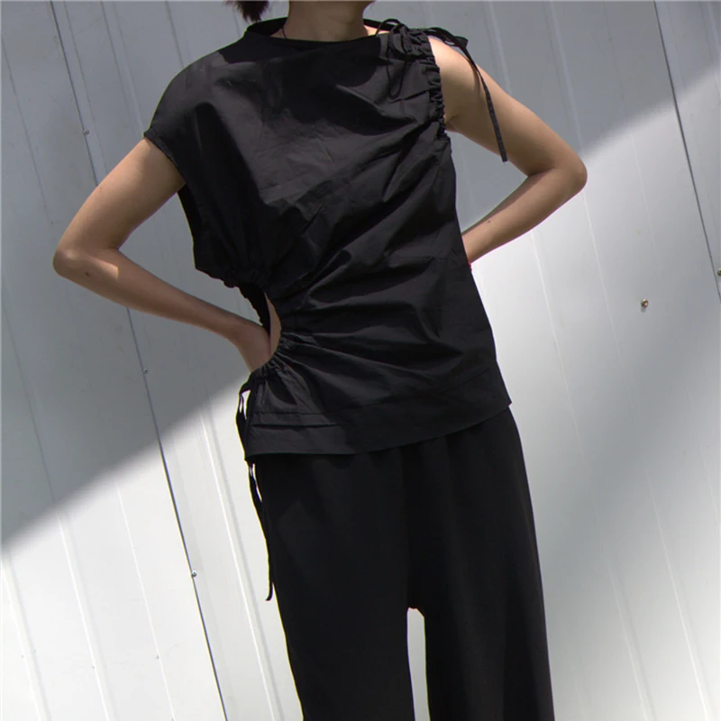 New Spring Summer Round Neck Sleeveless Black Hollow Out Drawstring Bandage Loose T-shirt Women Fashion Tide V901 - Цвет: Black