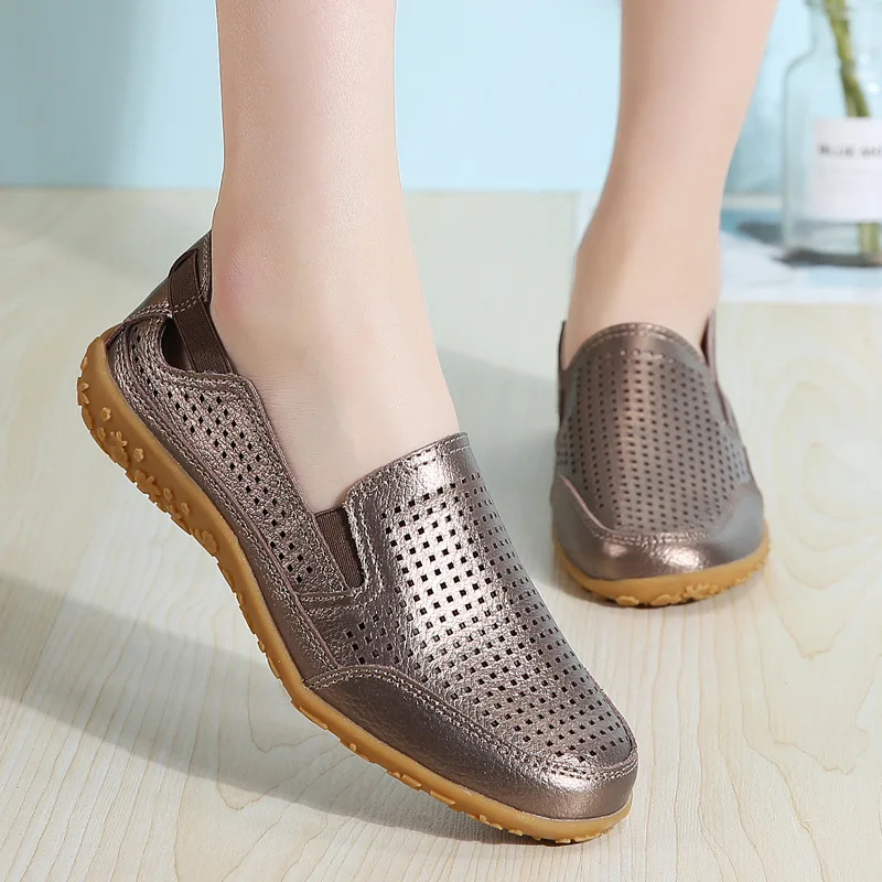 Женские сандалии размера плюс летние туфли из спилка с мягкой подошвой женские сандалии для отдыха на плоской подошве с вырезами, без застежки, SH061201