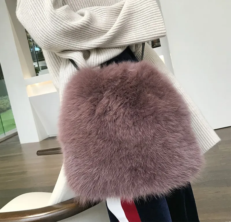 2017 Winter Soft Faux Fur Bag Small Fashion Women Fur Tote Bag Warm Plush Handbag Ladies Crossbody Shoulder Bag Luxury Messenger winter fashion fur evening bag for lady handbag women day clutch small tote wristlet bag messenger bag pochette shopping bag
