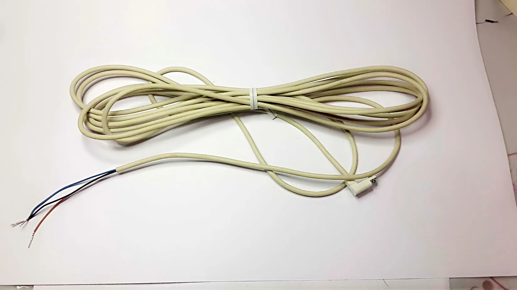 

Authentic original brand new Japan koganei - magnetic switch ZE - 255