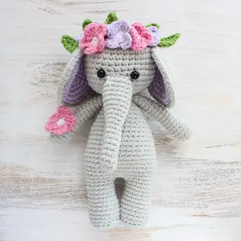 

crochet toys amigurumi cute flower elephant