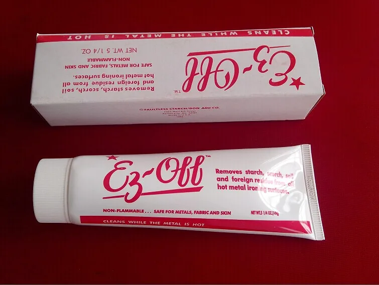 

Iron iron detergent paste cleaning agent to remove any stains at the bottom of the iron for iron bottom cleaning