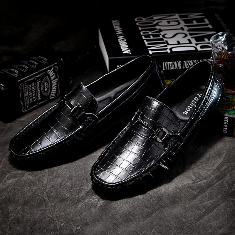 

New Men Driving Shoes Fashion Slip on Men Handmade Moccasins Shoes Comfort Loafers Genuine Leather Shoes Men Flats 5