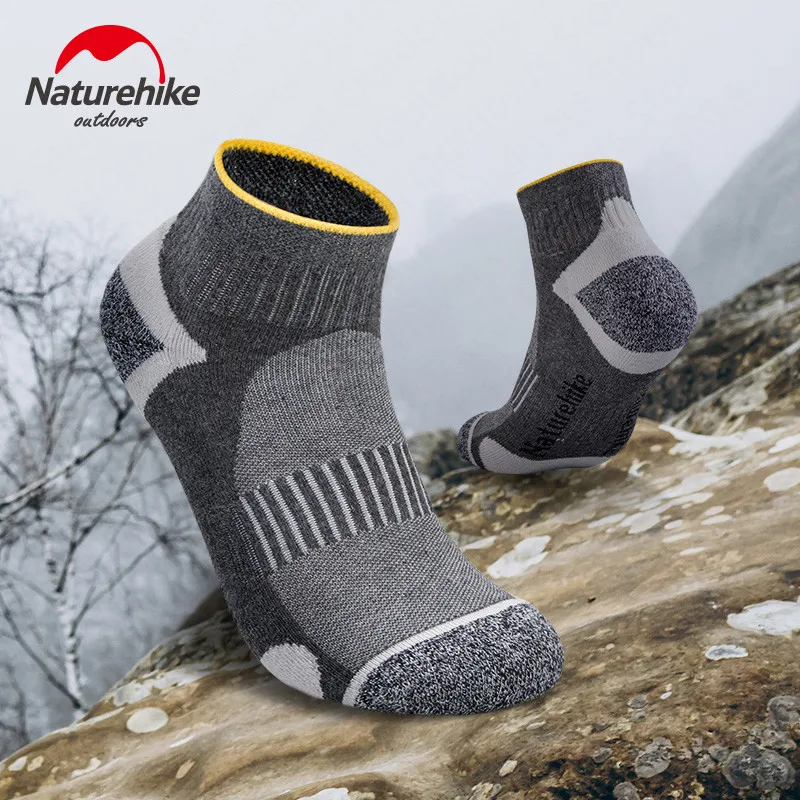 Спортивные носки Naturehike для улицы бега дышащие велосипедные 5 цветов мягкие