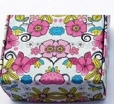 

20pcs Flowers Paper Boxes Aircraft Cardboard Wedding Birthday Party Gift Packing Boxes Handmade Soap Candy Box 6.5*6.5*3cm
