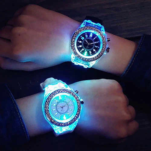 

Unisex Geneva Sports Waterproof LED Backlight Silicone Band Quartz Wrist Watch