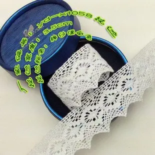 

Wholesale 3.5 cm cotton lace trim,Christmas DIY crafts,Christmas gift packing lace,clothing lace accessories,laces manufactory