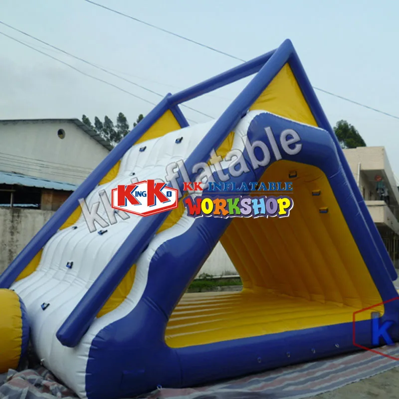 Inflatable slide tunnel combination