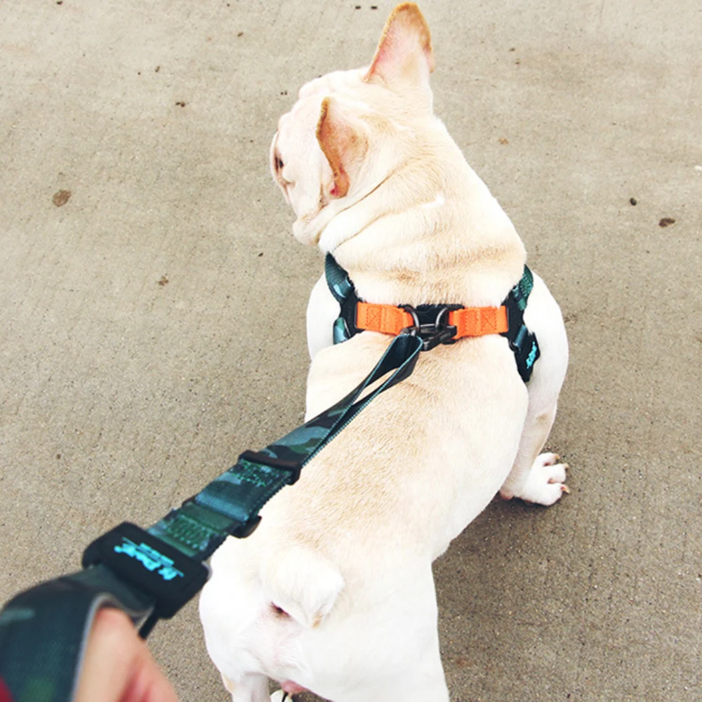 

Pet Dog Leash Comfortable Leather Control Leash Car Seat Belt For Small Medium Large Dog Pitbull Walking Dog Leash