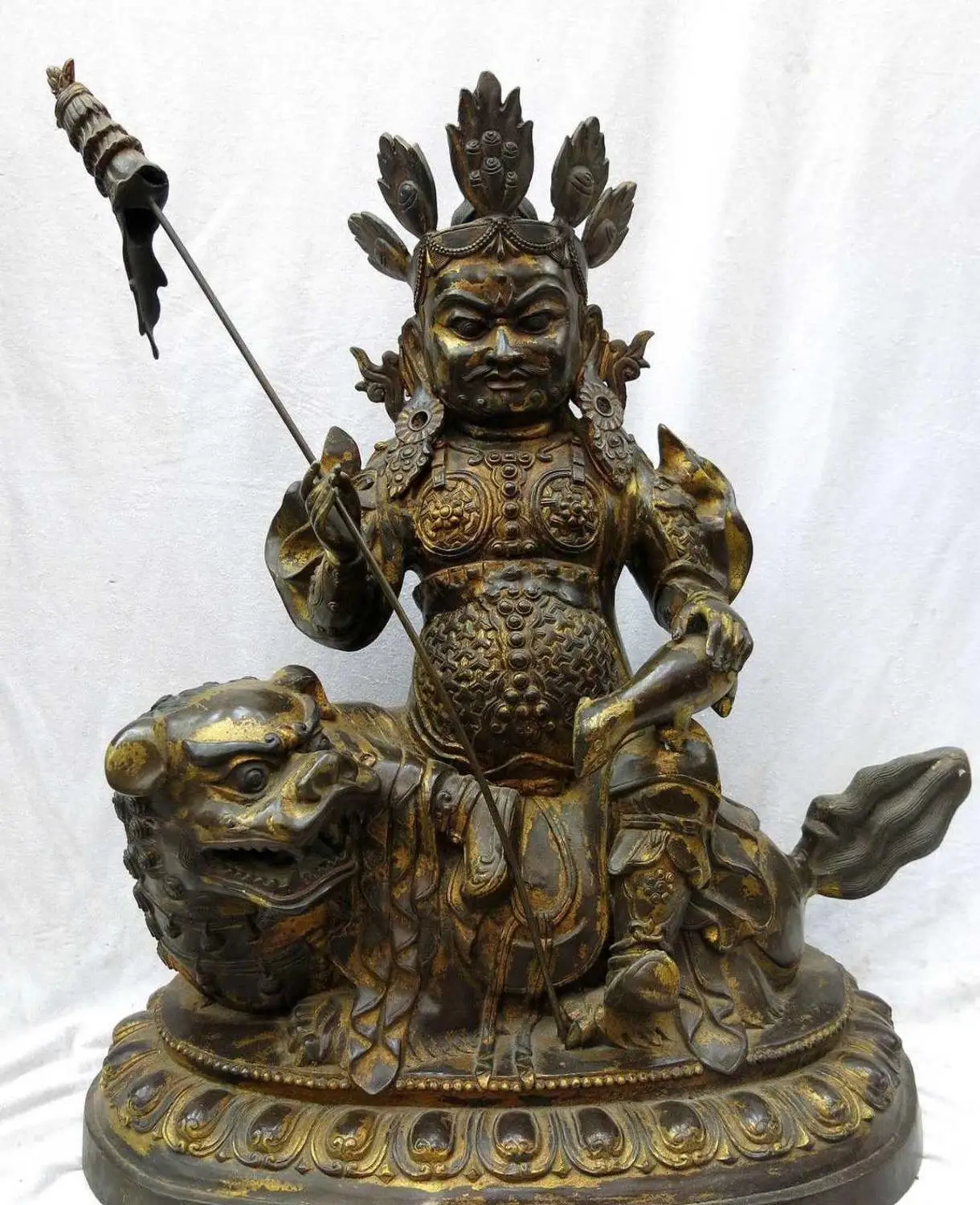24" China Tibet bronze gild carved lucky Foo Dogs Lion Vaishravana