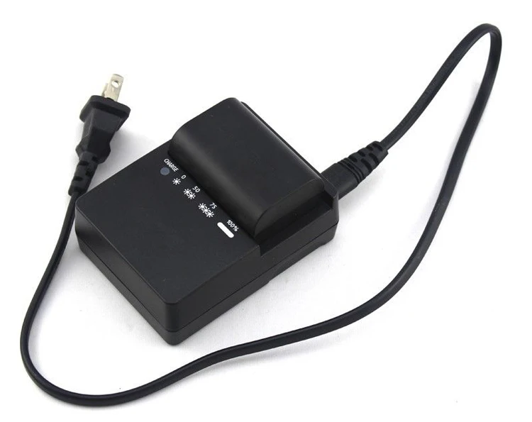 Canon 5d Mark Iii Mk 3 Box Extras Usb Battery Charger Strap Video Stock Photo Alamy
