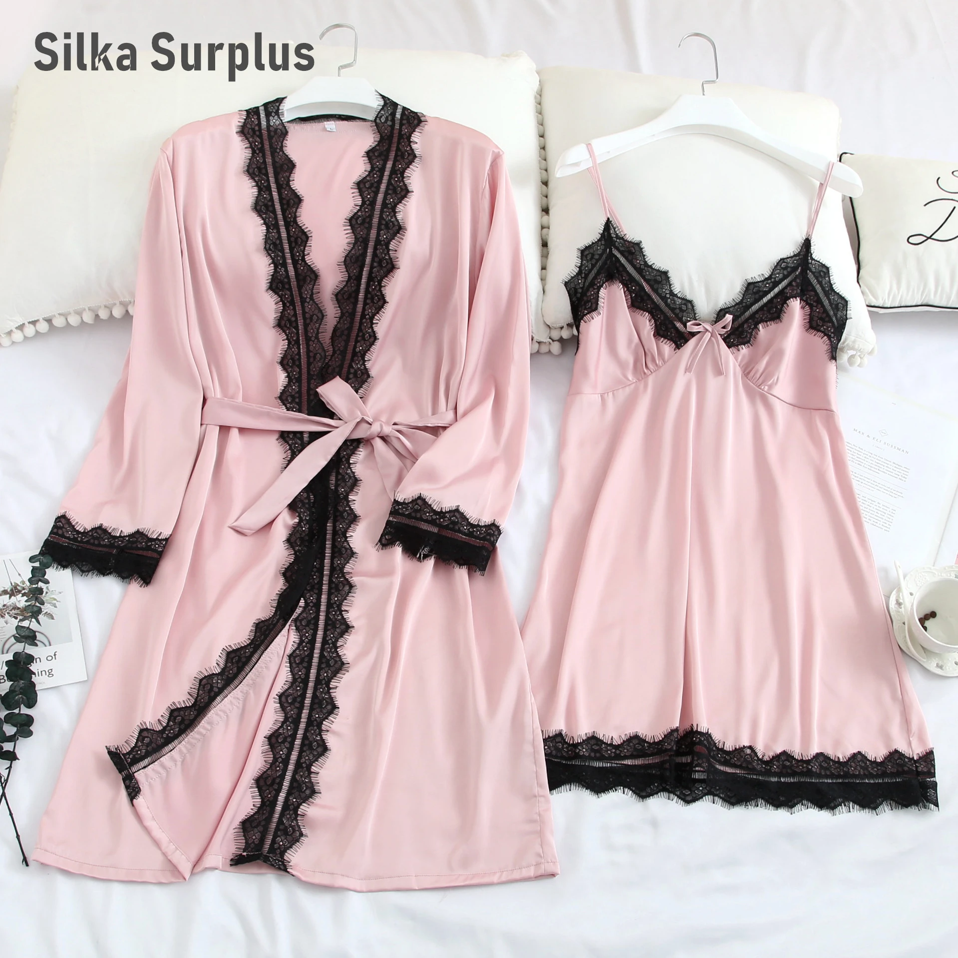 

Silka Surplus New 2019 Silk Satin Women Robe & Gown Sets 2019 Summer 2 Pcs With Chest Pads Pajamas Set Lace Silk Sleepwear