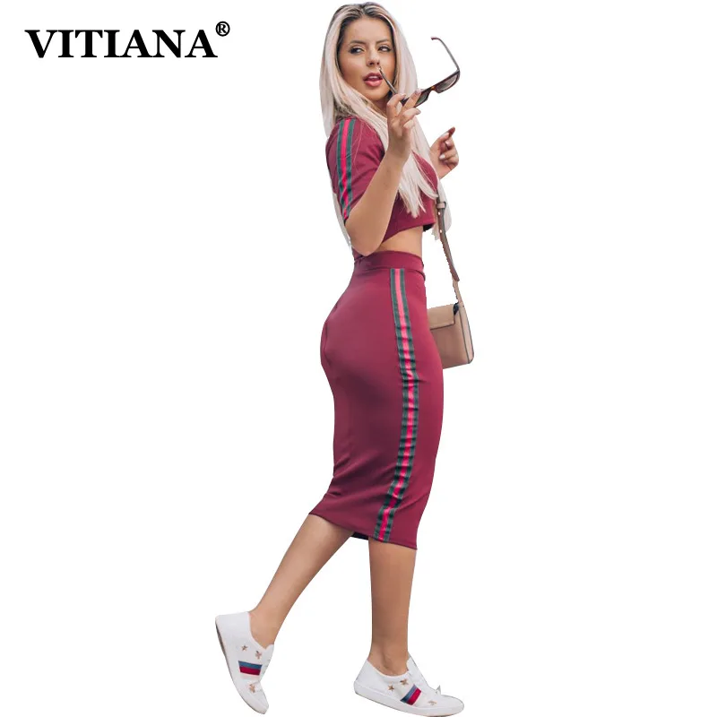 Женский костюм двойка VITIANA комплект из двух предметов короткая футболка в