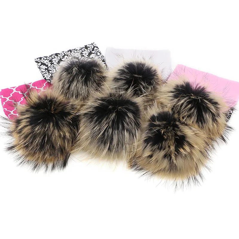 fur pompom