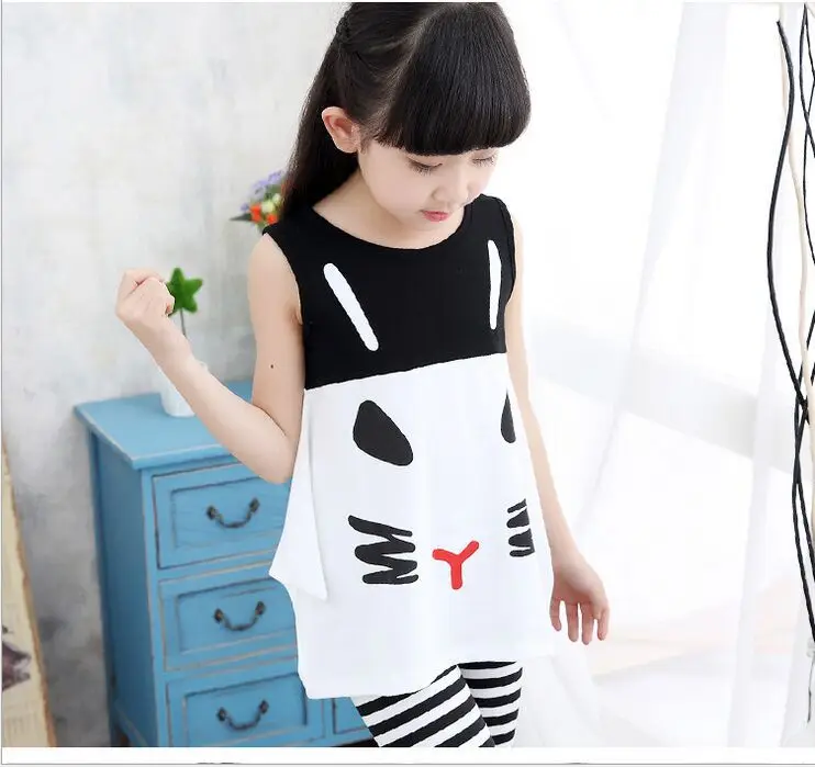 

GHFTTY Girls' Cartoon Clothing Summer Suit 2018 New Korean Version of Small and Medium-sized Children's Kitty Print Stripe Set