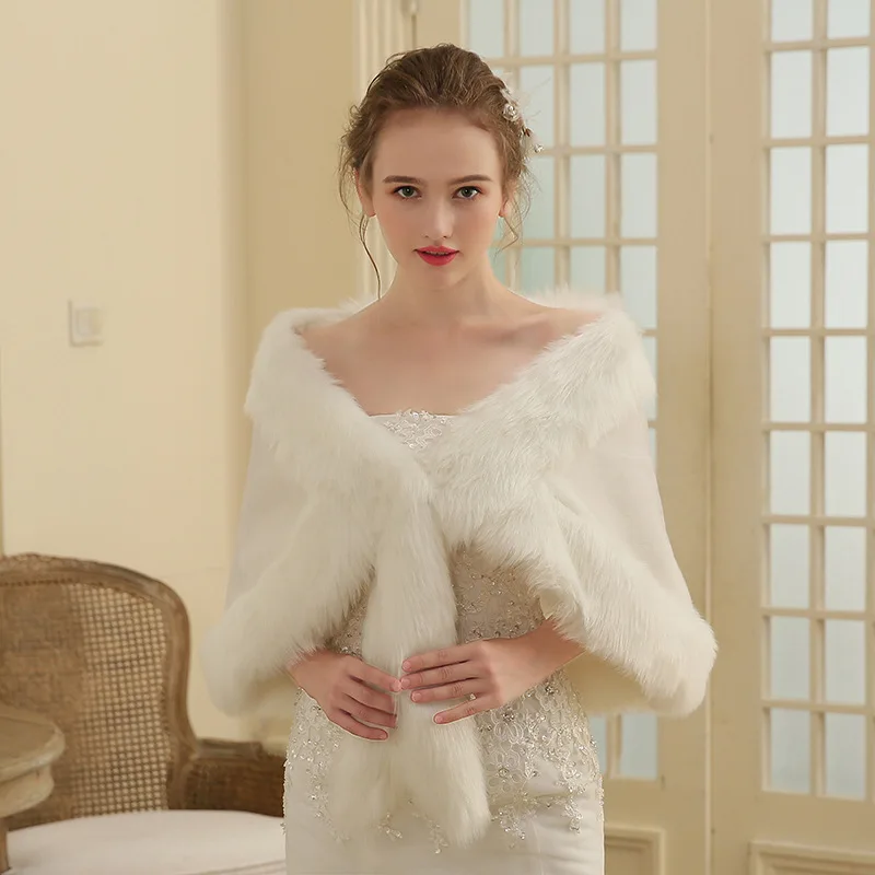 

In Stock Warm Ivory Faux Fur Shawls Bridal Jacket Cape Wraps for Party Prom 2019 New Arrivals