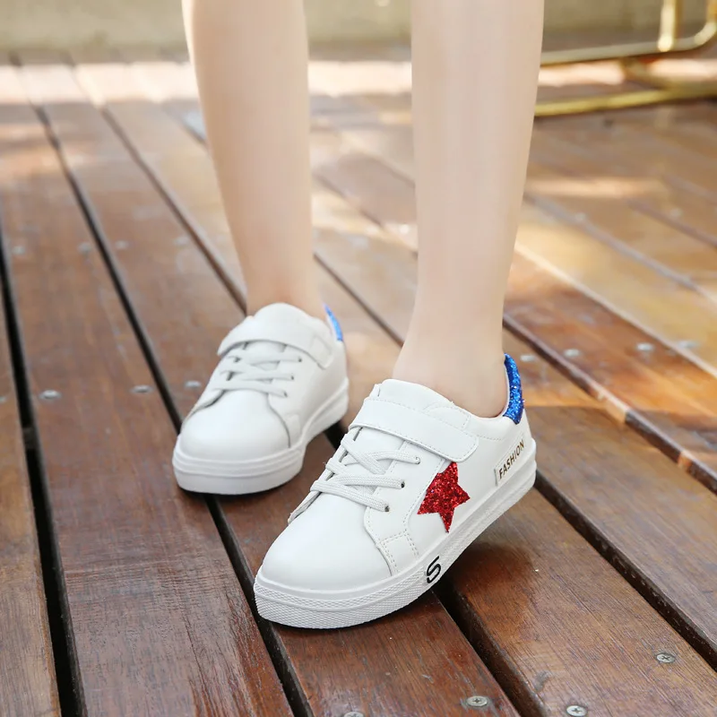 stylish sports shoes for girls