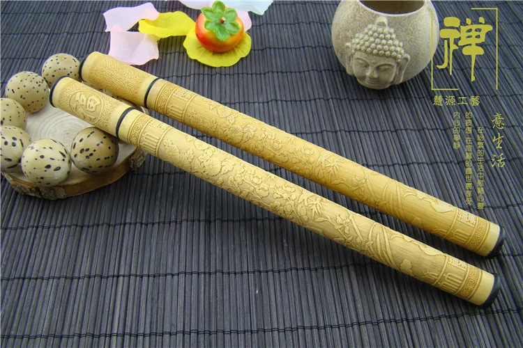 

Bamboo with long black mouth TanBa chrysanthemum patterns carved aloes cone Line aromatherapy cone incense burner