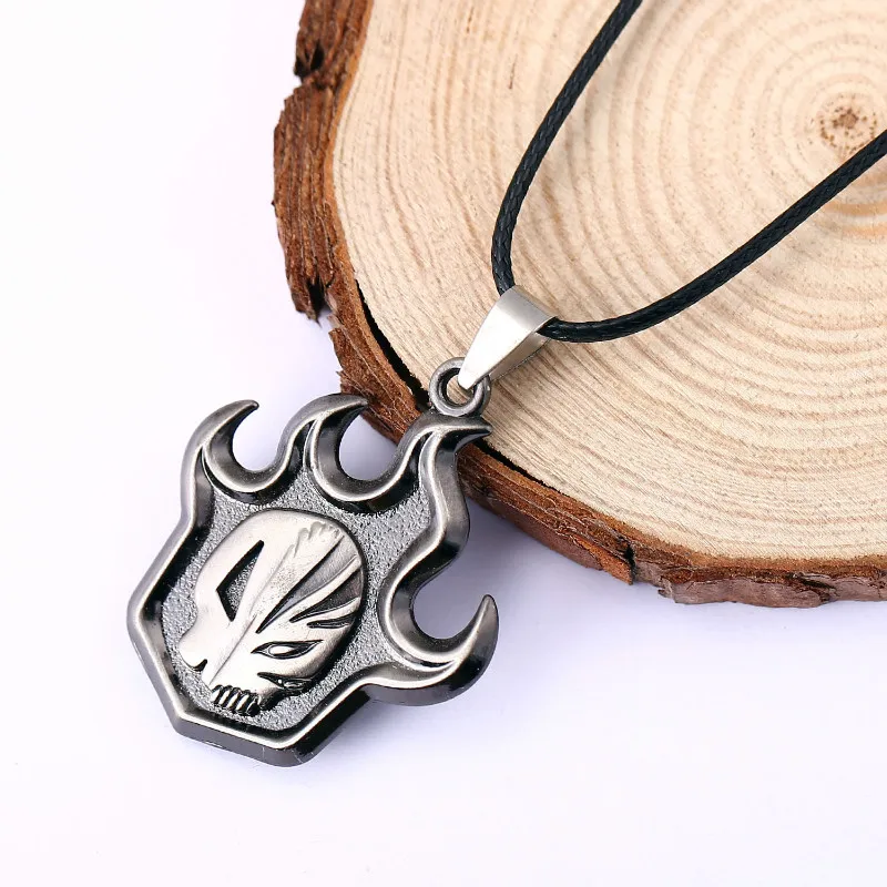 New Japanese Anime Bleach Necklaces Skull for men Kurosaki Ichigo False