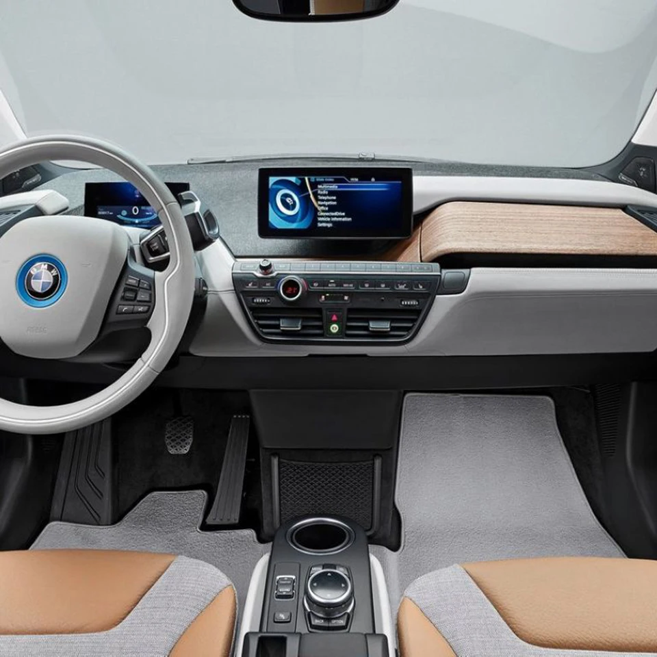 

Car Video Interface with Dynamic Parking Guidelines for BMW i3 i8 with Idrive 5.0 NBT EVO system