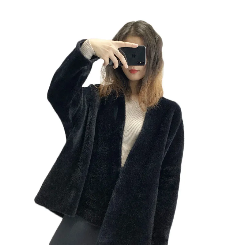 Evasu Lou Fur Coat Short Cardigan Women 2018 New Autumn and Winter Loose Milk Jacket Long-sleeve Knitted EV246 |
