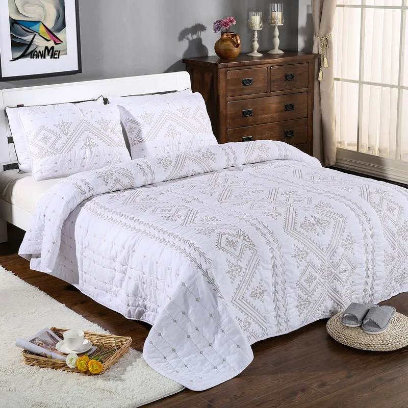 

elegant embroidery 3pcs 1* bedspread 2 *pillowcases simple Countryside Quilt Set Queen Quilted Bedspreads