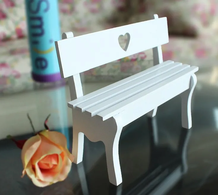 Home decoration decoration wedding garden landscape Log rustic all-match fashion small chair love cutout chair props decoration Home decoration decoration wedding garden landscape Log rustic all-match fashion small chair love cutout chair props decoration