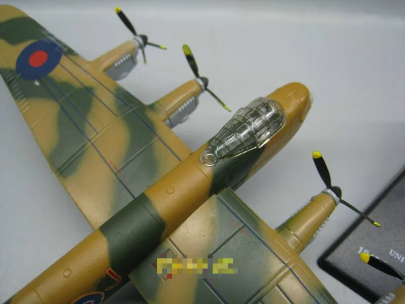 Амер 1/144 масштаб военная модель игрушки 1945 Avro Lancaster B MKI бомбер литой металлический самолет модель игрушка для коллекции, подарок, дети
