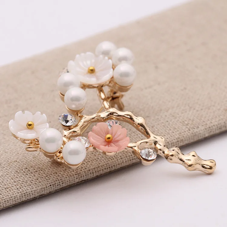 

ALW Cherry blossoms Design Inlaid Shell And Pearls Brooches For Women Pin Coat Female Brooch Fashion Jewelry 2016