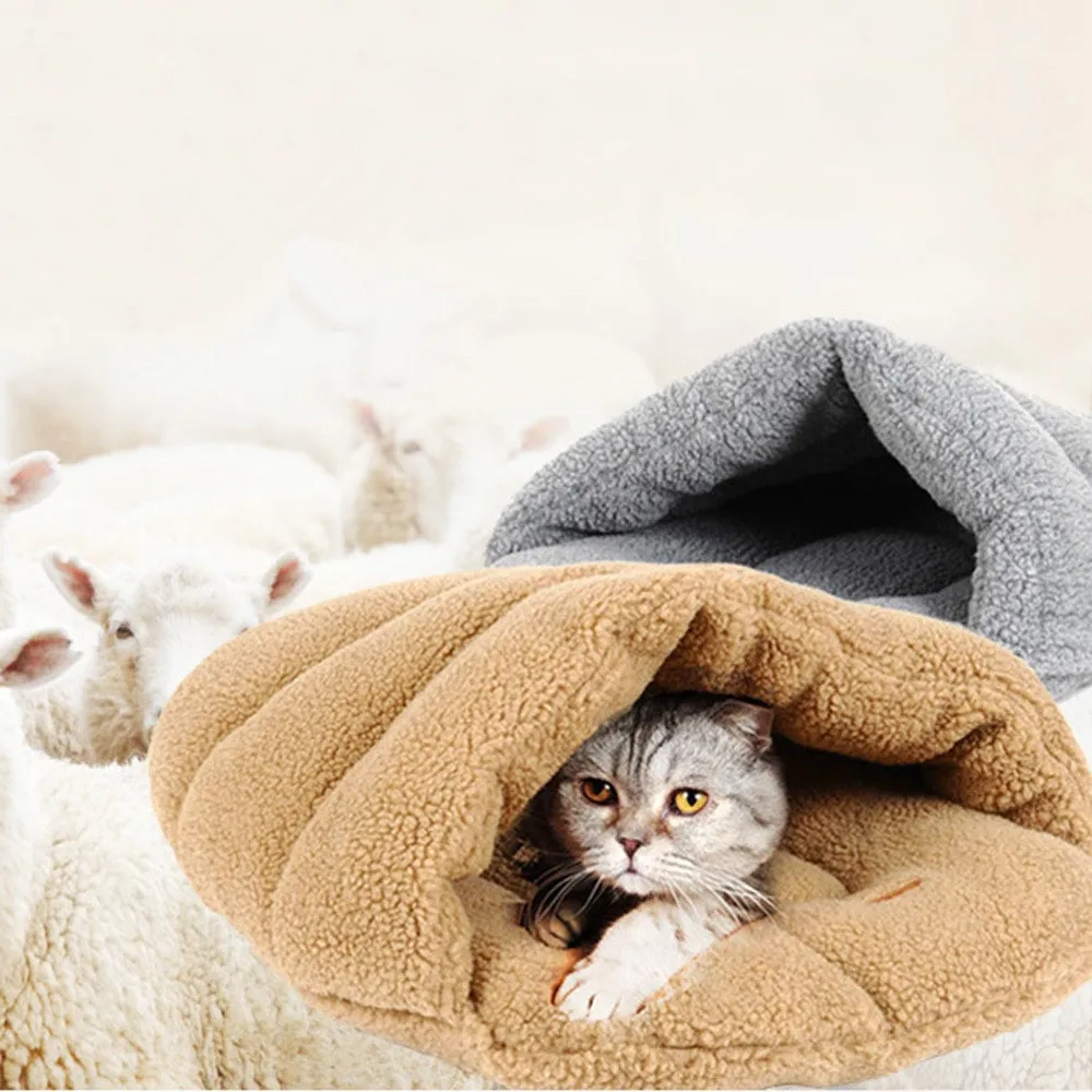 Winter Warm Lamb Wool Slipper Shape Cat Sleeping Bags Beds Hamburger