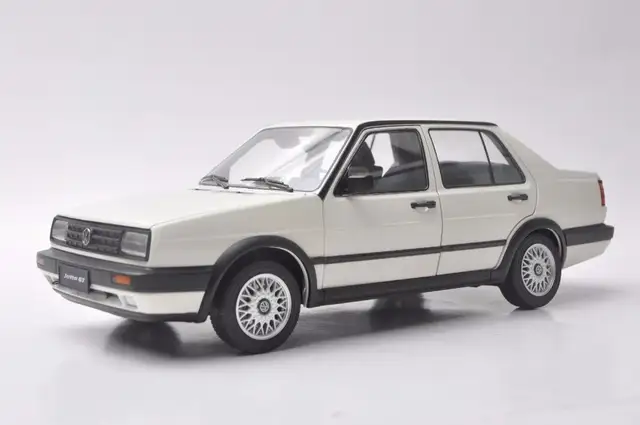 voiture miniature collection rare