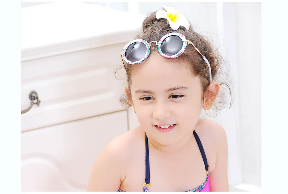 Новая Мода Детские солнцезащитные очки Мальчики Девочки Дети Детские Ребенка Солнцезащитные очки UV400 зеркало очки цена оптовой продажи 2910