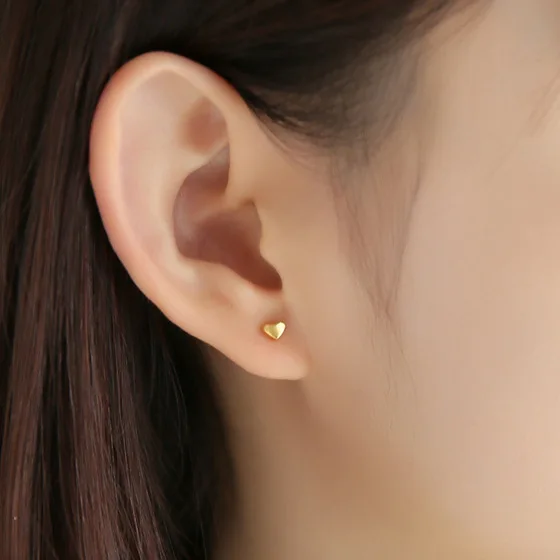 golden simple mini heart earring 100% 925 Sterling silver Jewelry fashion Hypoallergenic Stud earrings for women gift