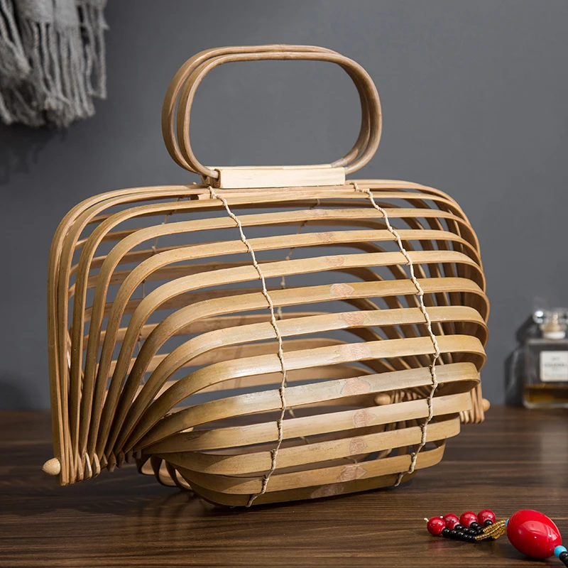 2018 Bamboo Basket Bamboo Bag Women Large Straw Bag Summer Hollow Out Tote Luxury Designer Foldable Bag Two Colors