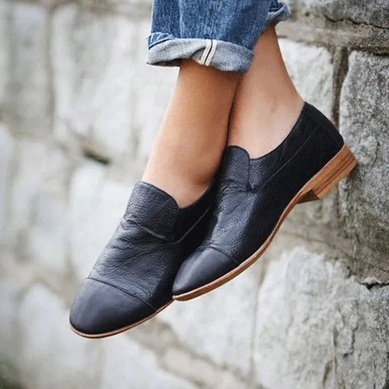 

VTOTA Women Flats Shoes Loafers Patent Leather Elegant Low Heels Slip On Footwear Female Flat Shoes Women Casual Shoes Zapatos