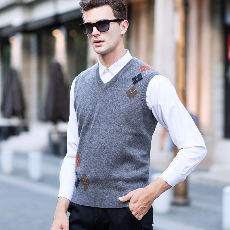 sleeveless sweater outfits