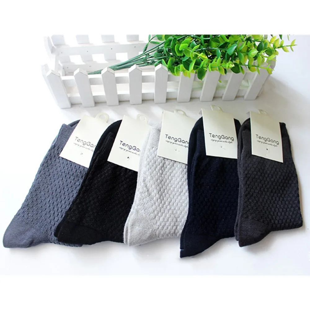 

High Quality Bamboo Men's Socks Casual Breathable Business Crew Sock For Men Cotton Autumn Winter Black White brand male socks