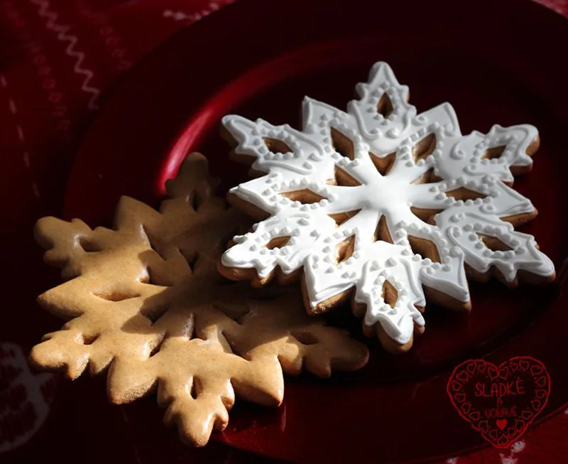 1 шт. 3D в форме снежинки для печенья резак DIY Кондитерские помадные формы из нержавеющей стали изделия из сахара, форма для торта украшения рамы резаки PJ 009