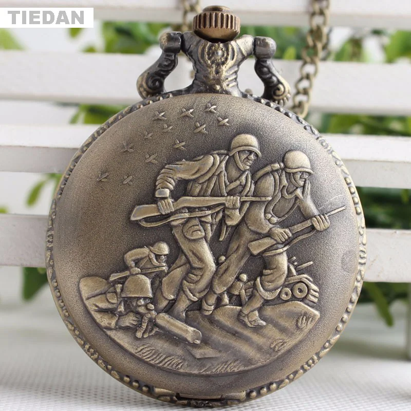TIEDAN Vintage Quartz Pocket Watch with The Fighting Soldier Design Antique Fob Pendant Chain for Unisex Gift | Наручные часы