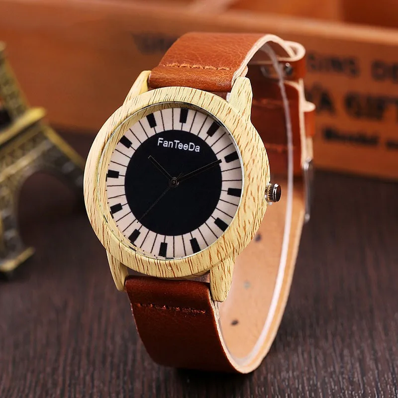 

2019 Fashion Casual Belt Watch Men's Watch Fashion Men's Atmospheric Quartz Watch