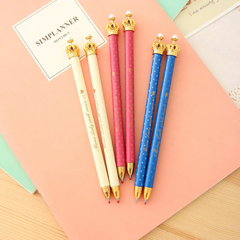 

3pcs/lot 0.5mm Blue Ink Cute Cartoon Crown Ballpoint Pens Novelty Stationary Plastic Ball Pen Chancery School Office Supplies