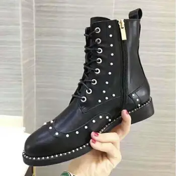 

Dwayne Famous Brand Pearl Rivet Decoration Real Leather Booties Thick Heel Black Ankle Boots For Woman Winter Girls Martin Boots