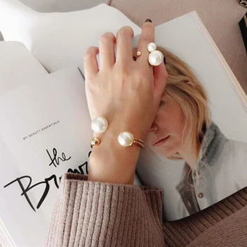 

Fashion Charms Simple Simulated Pearl Open Rings For Women Jewelry Bijoux Index Finger Female Wedding Rings Anillos Anel A0364