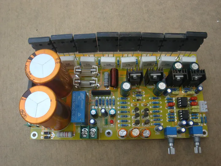 Двойной AC30V 400 W подойдет как для повседневной носки, так A1943 C5200 высокой мощности активный чистый сабвуфер усилитель доска
