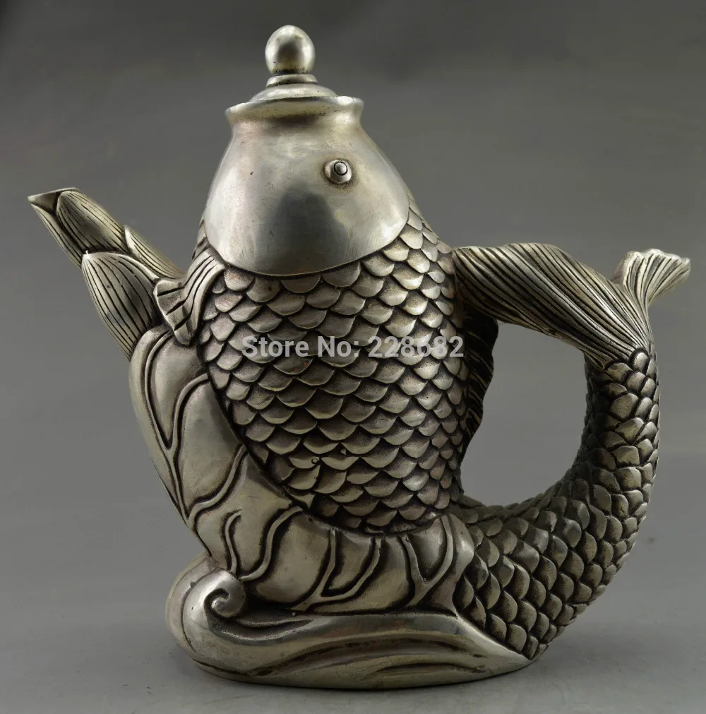 

Metal Crafts Collectible Decorated Old Handwork Tibet Silver Carved Big Fish Tea Pot Statue fast Shipping